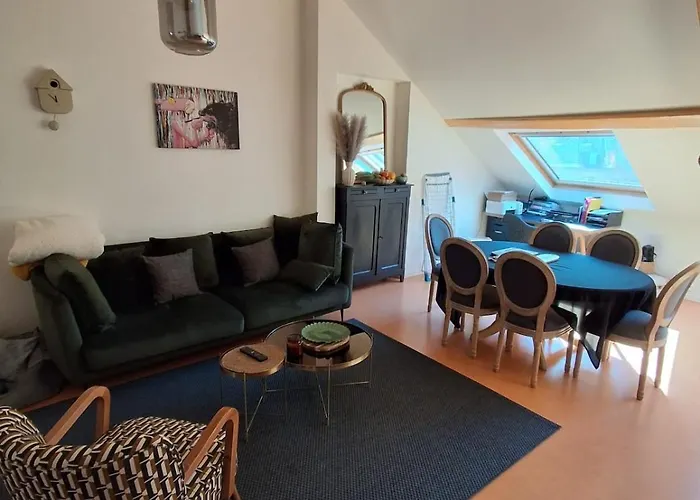 Appartement 4p Au Centre Du Village